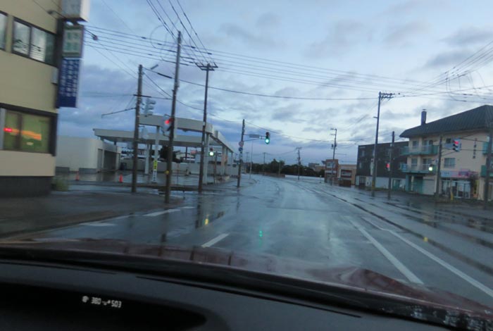 webnews今朝の北見/無加川橋を渡り南大通り交差点方向