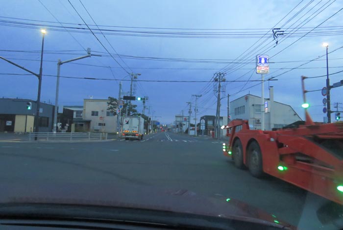 webnews今朝の北見/交差点から奥は常呂方面