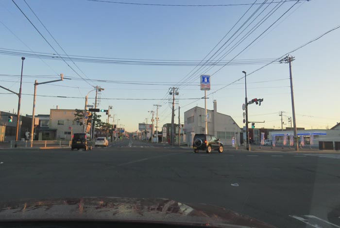 webnews今朝の北見/交差点から奥は常呂方面