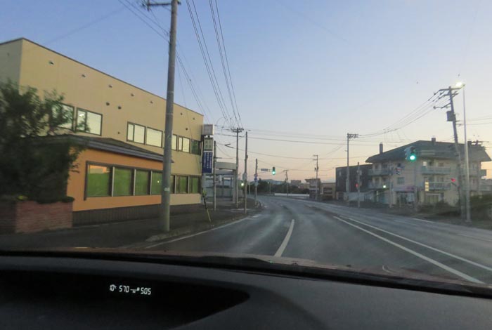 webnews今朝の北見/無加川橋を渡り南大通り交差点方向