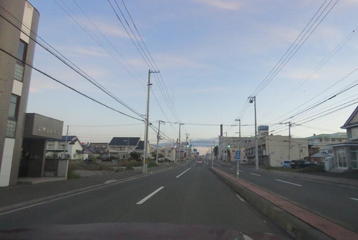 webnews今朝の北見/とん田通り、南大通り交差点から国道39号方向