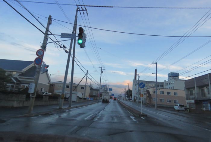 webnews今朝の北見/とん田通り、南大通り交差点から国道39号方向