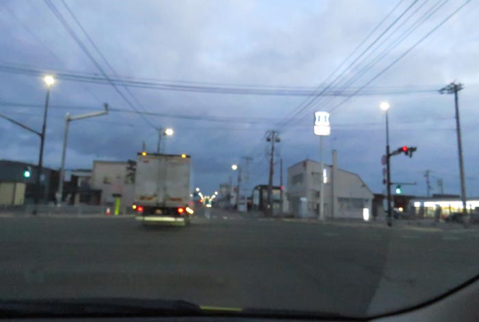 webnews今朝の北見/交差点から奥は常呂方面