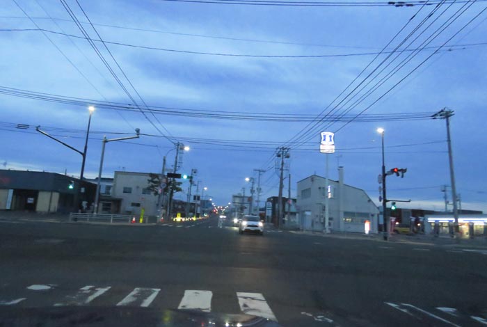 webnews今朝の北見/交差点から奥は常呂方面