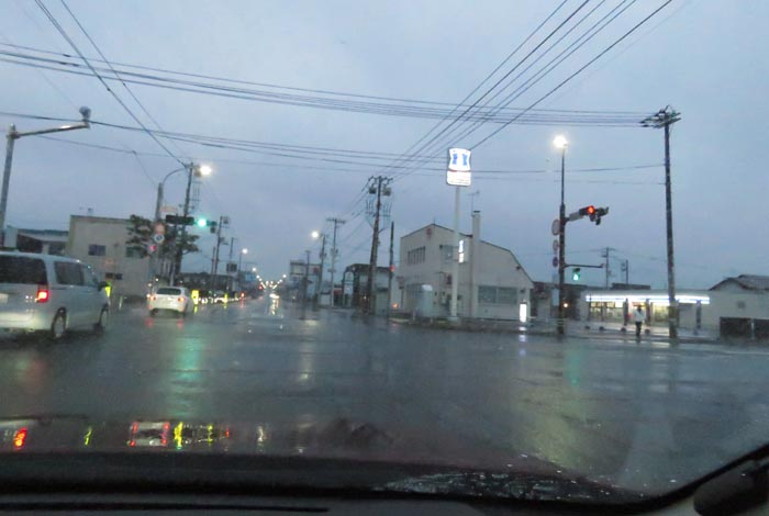 webnews今朝の北見/交差点から奥は常呂方面