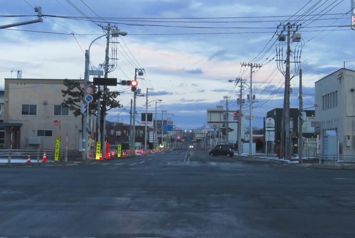 webnews今朝の北見/交差点から奥は常呂方面