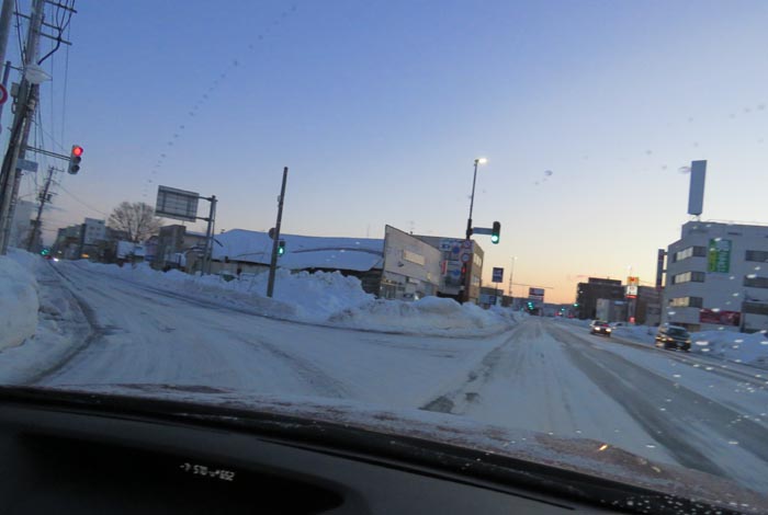 webnews�����̖k���^�����_����k�S��ʂ葤�̃p���X�r������