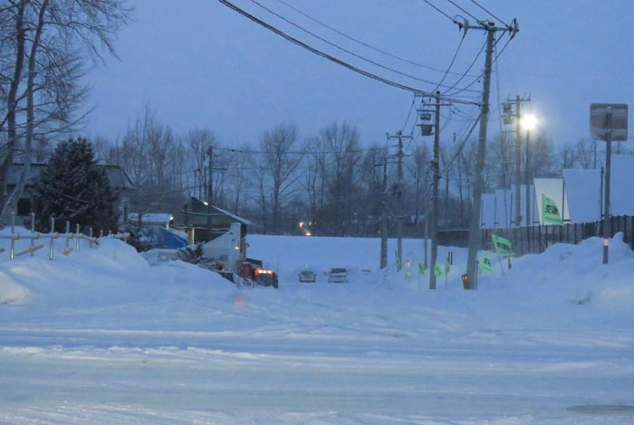 webnews�����̖k���^�����_���牜��������̉E�ݒ�h