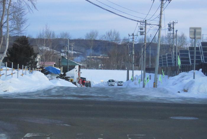 webnews�����̖k���^�����_���牜��������̉E�ݒ�h