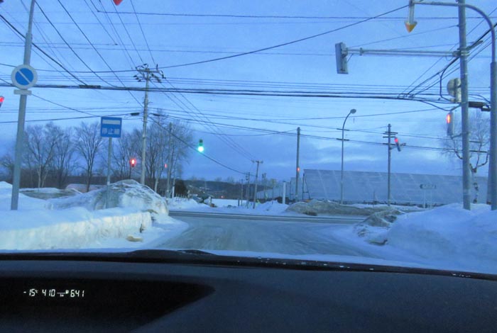 webnews�����̖k���^�����_���牜��������̉E�ݒ�h