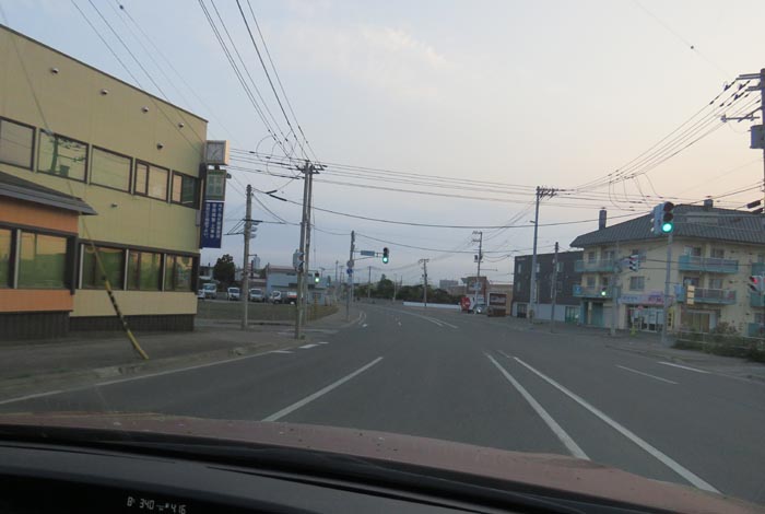 webnews今朝の北見/無加川橋を渡り南大通り交差点方向
